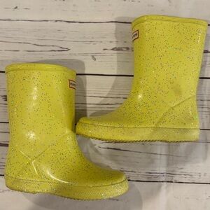 Yellow kids hunter rain boots
